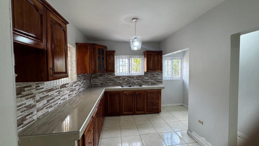 Hillcity Vistas Kitchen
